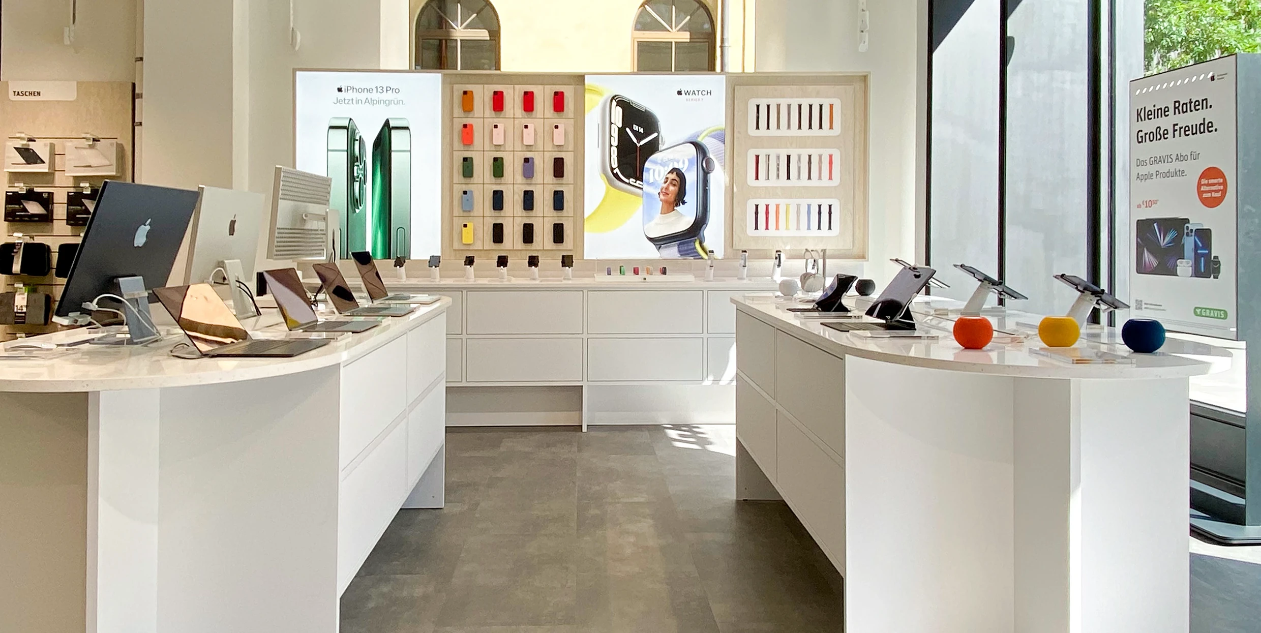 Gravis Store-Konzept: Apple Produktwand